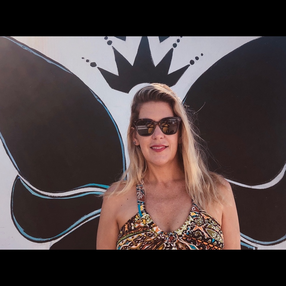 Meet your Posher, Jennifer